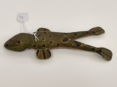 FOLK ART CARVED AND PAINTED FISH DECOY