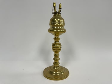 BRASS OIL LIGHT