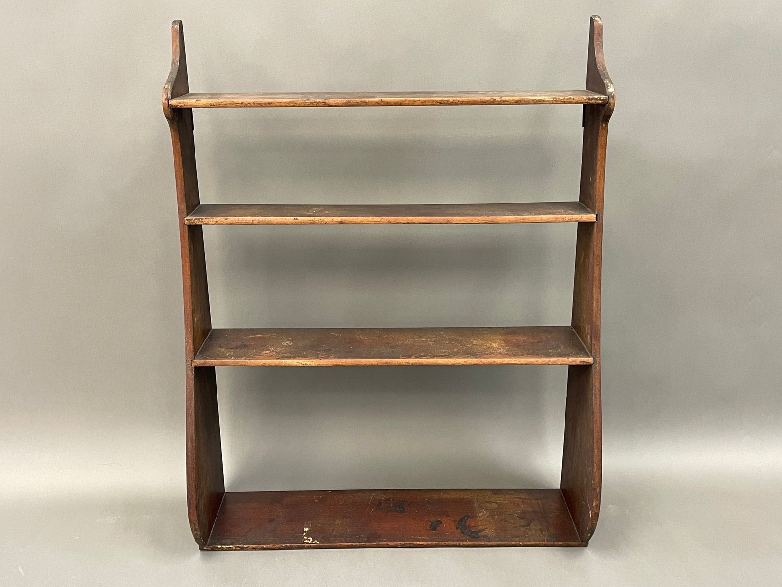 WHALE BACK SHELF W/ SQUARE NAILS AND APPROPRIATE DOVETAILING 25" X 8" X 32": WHALE BACK SHELF W/ SQUARE NAILS AND APPROPRIATE DOVETAILING25" x 8" x 32"