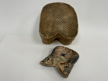 17THC FRENCH SILVER WIRE INLAID GIRL’S BONNET IN THE ORIGINAL PAPER 17THC BOX 8"X9"X5"