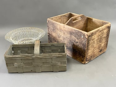 COUNTRY BOX CARRIER WIRE BASKET , GREEN BASKET