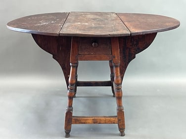EARLY BUTTERFLY TABLE