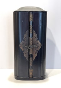 ROSEWOOD CASE WITH INTERIOR CARVING