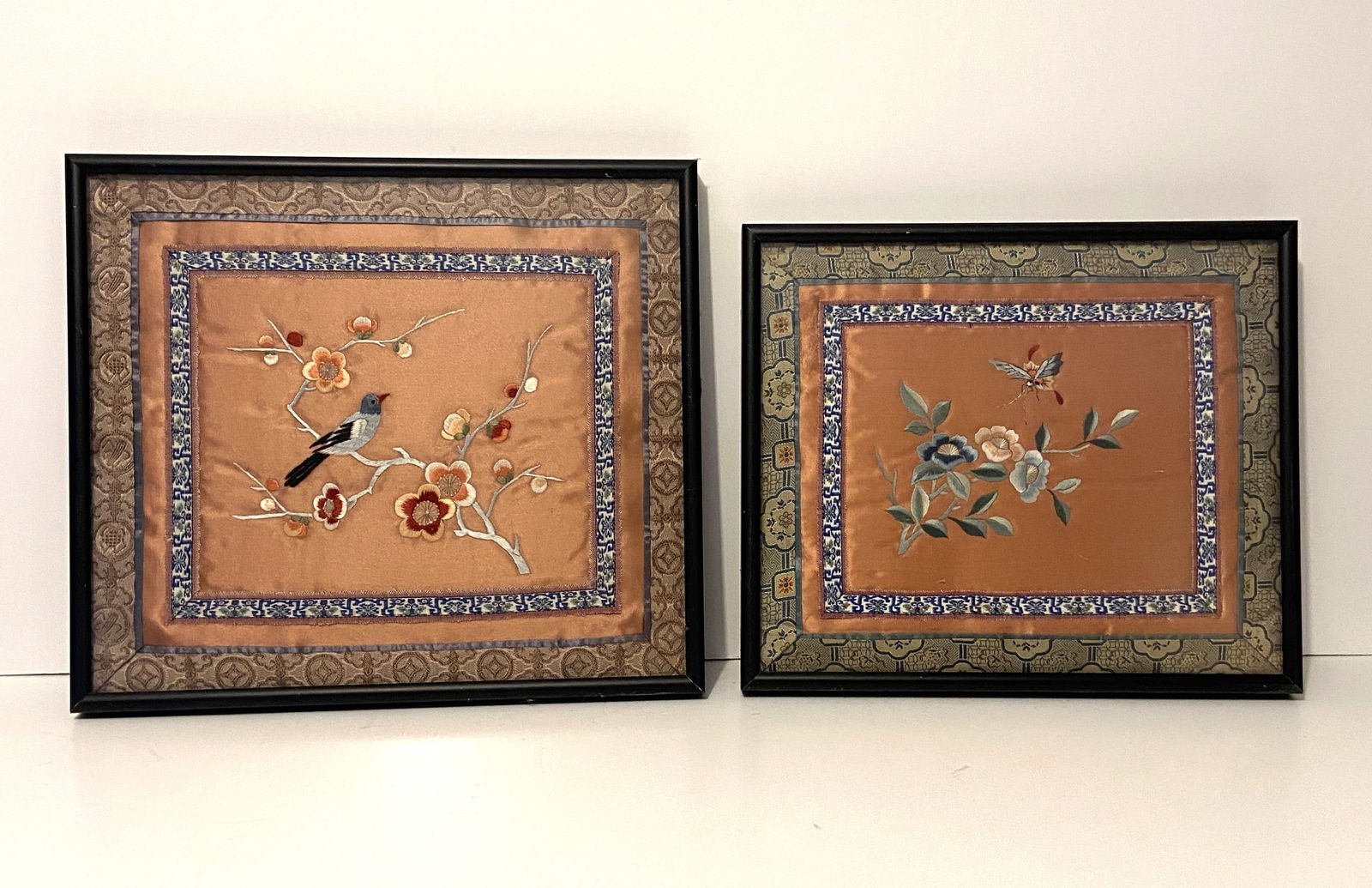 FRAMED SATIN EMBROIDERY FLOWER AND BIRDS: FRAMED SATIN EMBROIDERY FLOWER AND BIRDS 9" X 11"