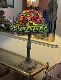 GLASS VASE WITH METAL BASE