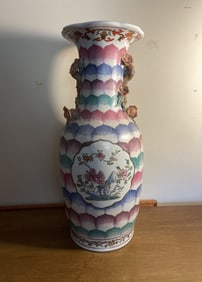 LARGE DECORATED VASE WITH APPLIED FLORALS
