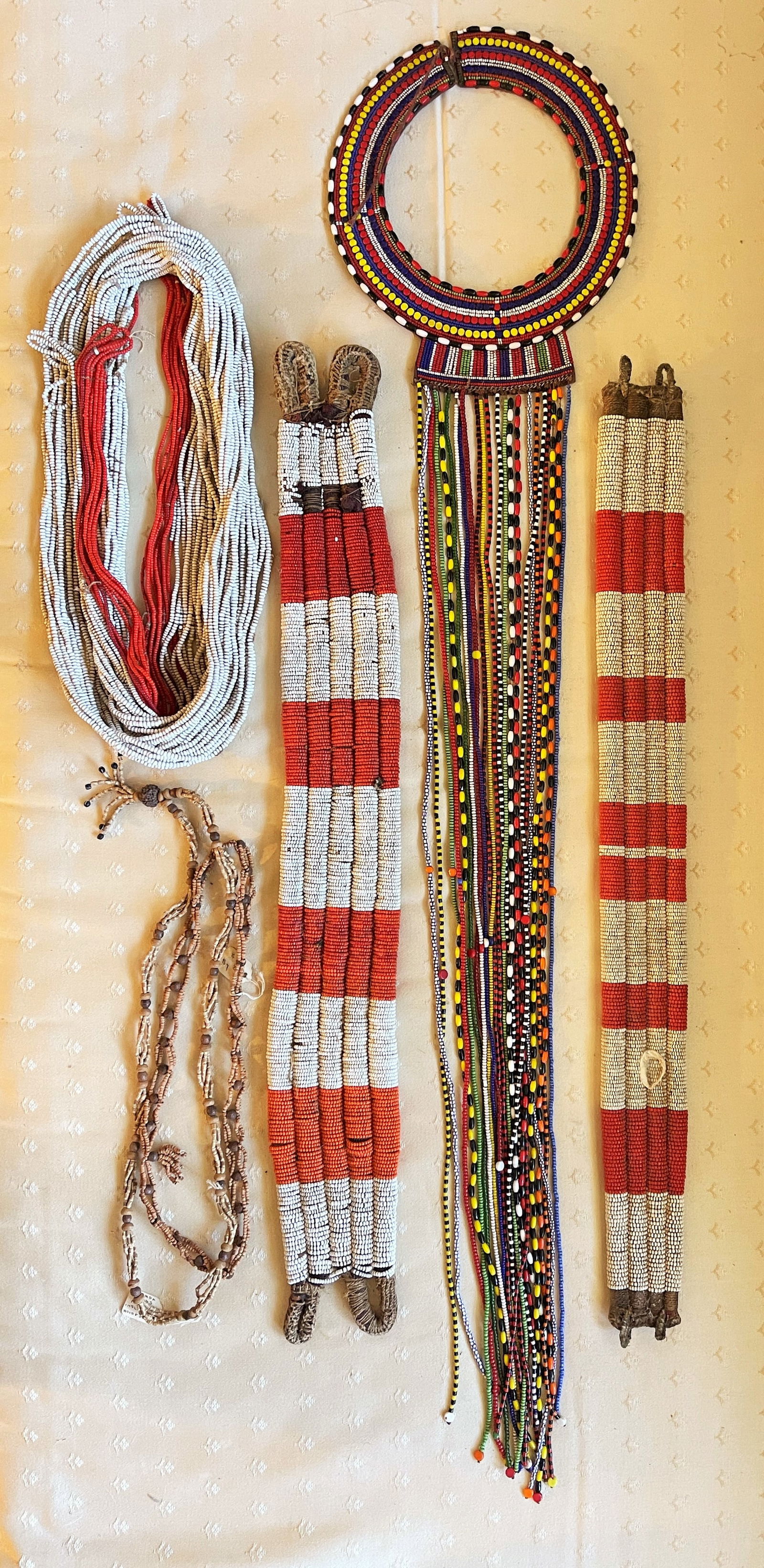 COLLECTION OF NATIVE BEADS 14"-38": COLLECTION OF NATIVE BEADS 14"-38"