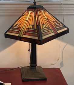 SMALL STAINED GLASS LAMP 17"