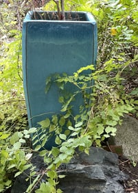 LARGE GLAZED PLANTER 15 X 15 X 34