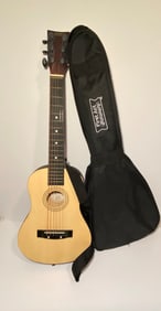 FIRST ACT DISCOVERY GUITAR W/ BAG 32 X 11