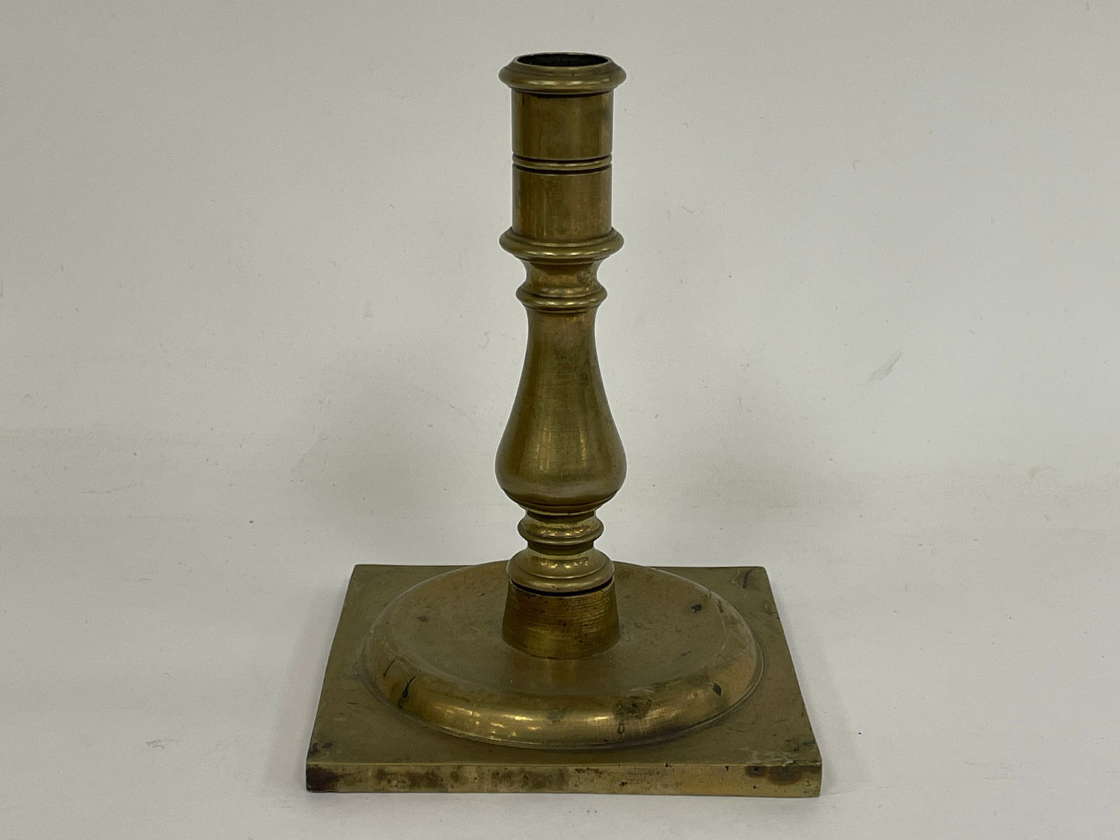 17TH C BRASS CANDLESTICK SQUARE BOX: 17TH C BRASS CANDLESTICK SQUARE BOX 6" TALL