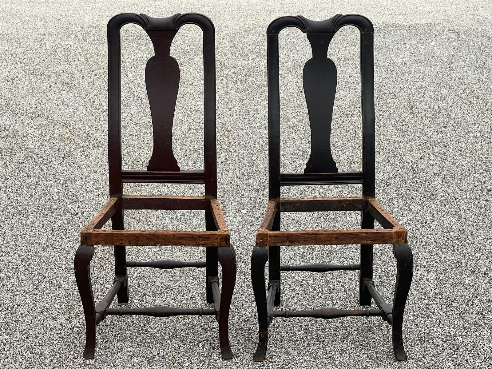 RARE PAIR OF EARLY 18TH C CROOKED BACK BOLTON QA CABRIOLE LEG SIDE CHAIRS IN OLD PAINT C. 1710-1720 (1 of 4)