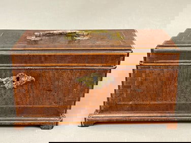 MID 1700'S TEA CADDY