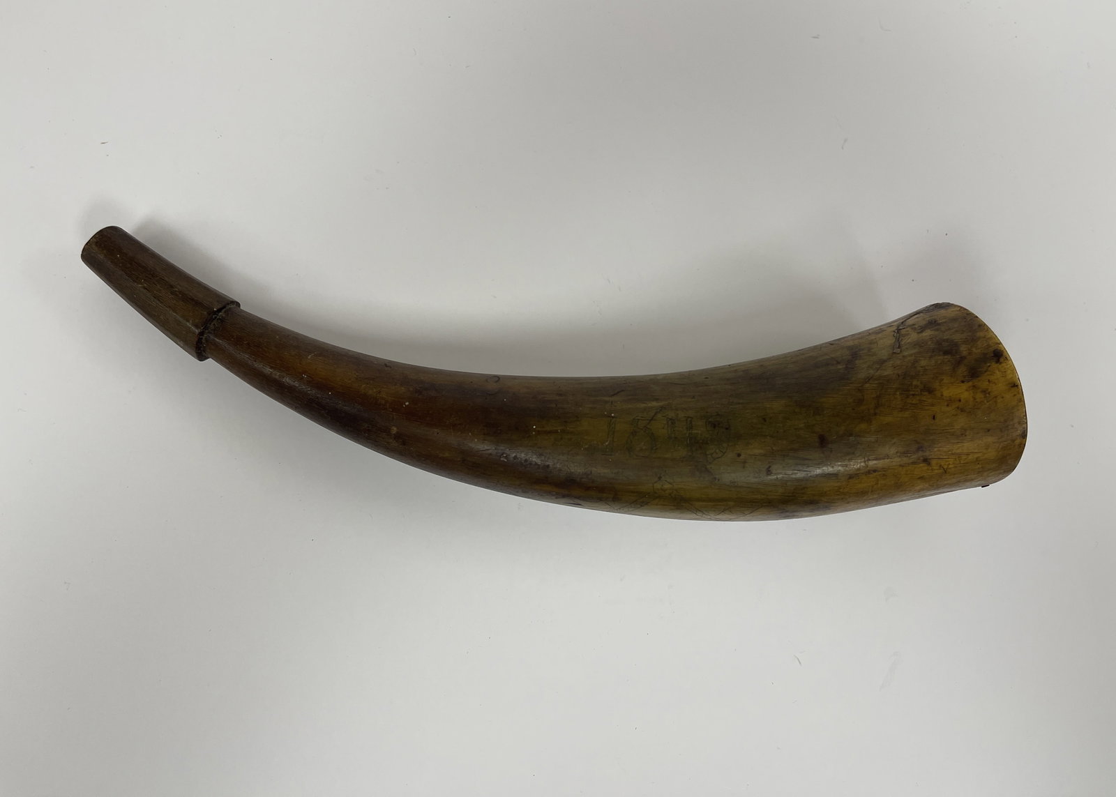 POWDER HORN DATED 1849 WITH MASONIC EMBLEM (1 of 6)