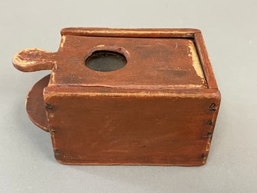 EARLY BEE BOX, ORIGINAL RED PAINT, SQUARE NAILS,5.5 X 3 X 3