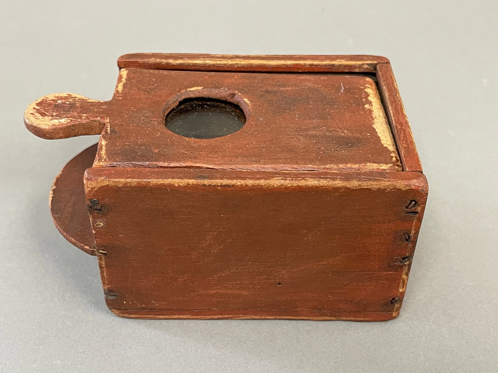 EARLY BEE BOX, ORIGINAL RED PAINT, SQUARE NAILS,5.5 X 3 X 3 (1 of 5)