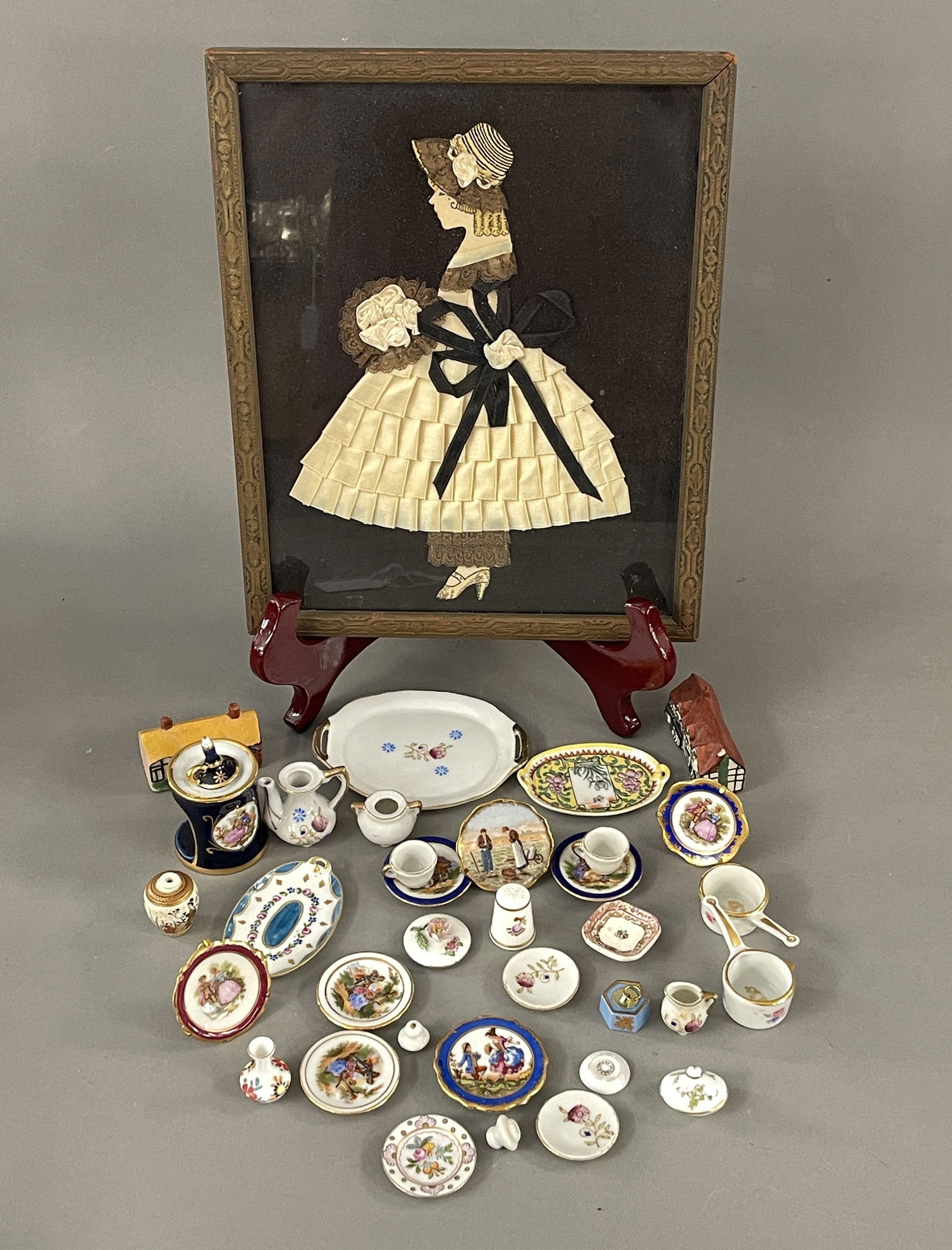 SET OF MINIATURES W FRAMED LADY PAPER ART: SET OF MINIATURES W FRAMED LADY PAPER ART