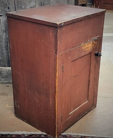 SMALL RED LIFT TOP DRY SINK