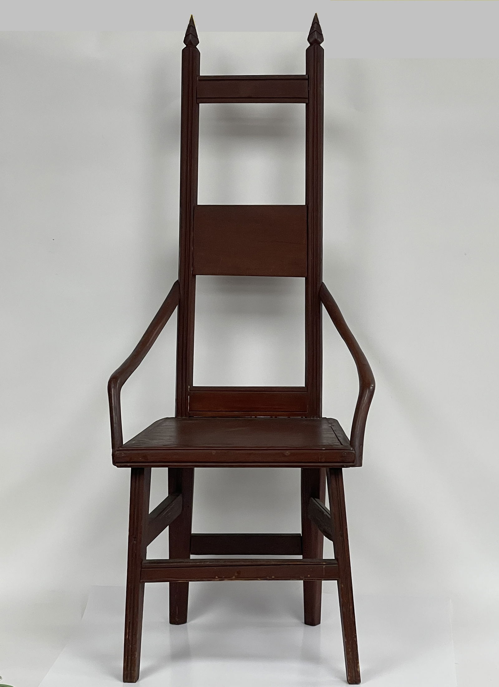 FOLKY CHAIR IN RED PAINT: FOLKY CHAIR IN RED PAINT, UNUSUAL FORM, ORIGINAL RED PAINT, 46 X 19 X 16