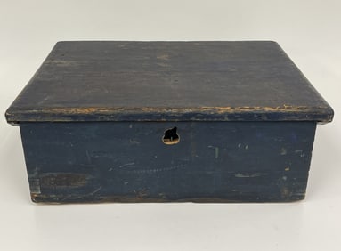 LARGE FLAT BLUE BOX