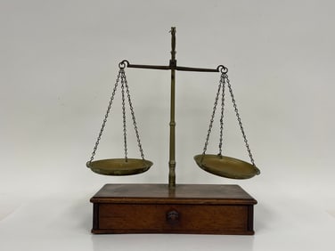 BOX BASED SINGLE DEVICE W/ HEART SHAPED BASE