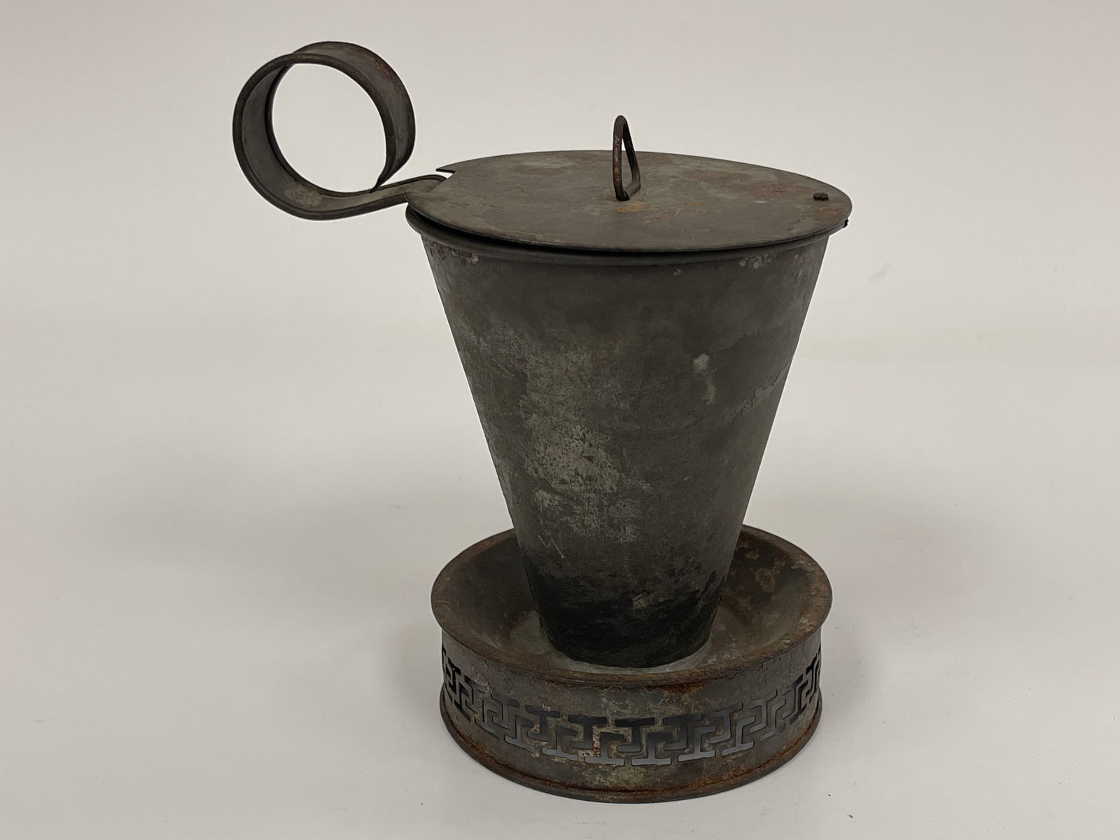 EARLY & UNUSUAL SHEET IRON TODDY MIXER: EARLY & UNUSUAL SHEET IRON TODDY MIXER 4 X 5.5