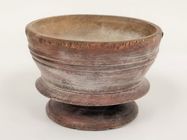 ANCIENT TURNED PEDESTAL BASE MASTER SALT IN TOMATO RED COLOR