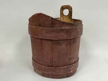 WOODEN BUCKET W/ LAPPED BANDS IN THE OLD RED COLOR FINISH