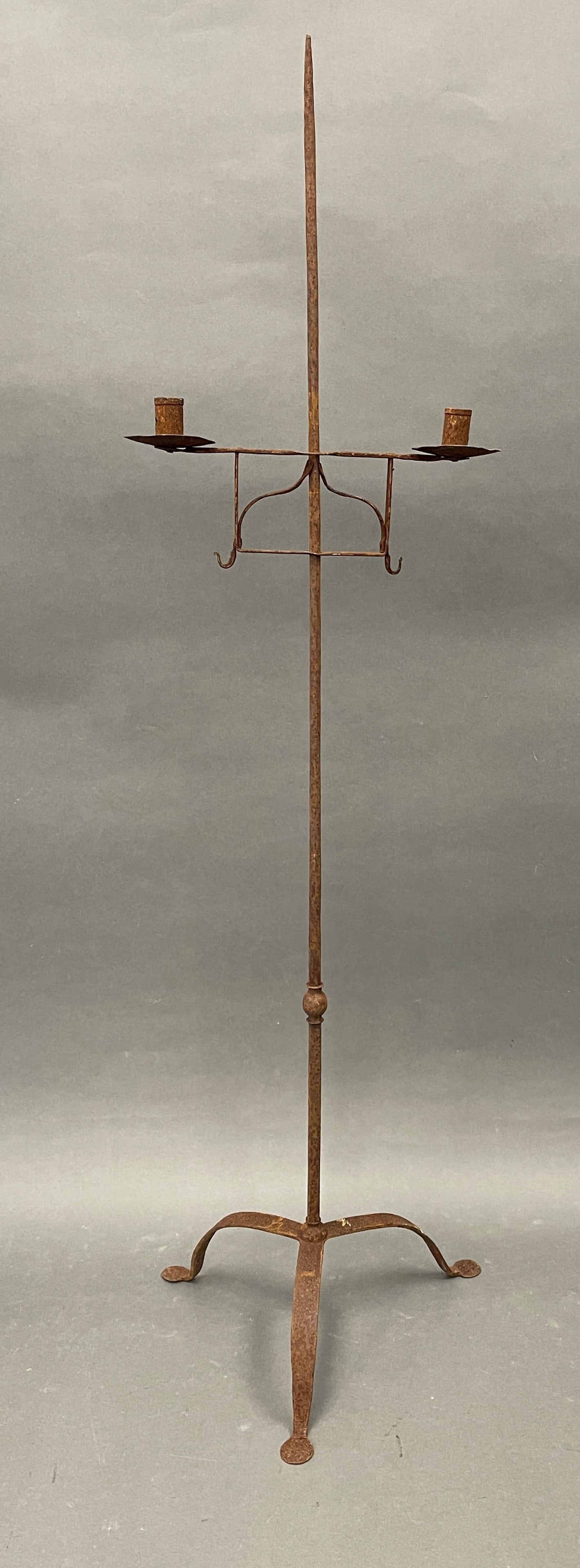 QUEEN ANNE BASE FLOOR STANDING BLACKSMITH MADE LIGHTING DEVICE W/ PAIR OF ADJUSTABLE CANDLE CUPS (1 of 2)