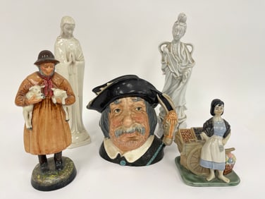 GROUPING OF DOULTON, HUMMEL, OTHERS, DAMAGE TO HUMMEL MARY BOTTOM