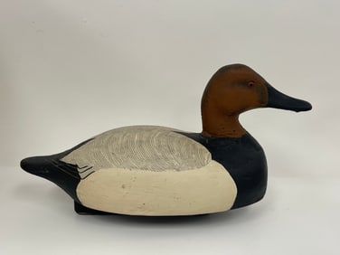 CARVED AND PAINTED WORKING DUCK DECOY