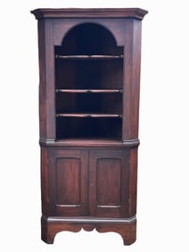 Walnut corner cupboard, 19th century