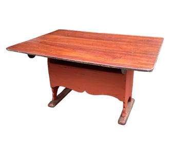 Early and uncommon pine trestle foot chair table