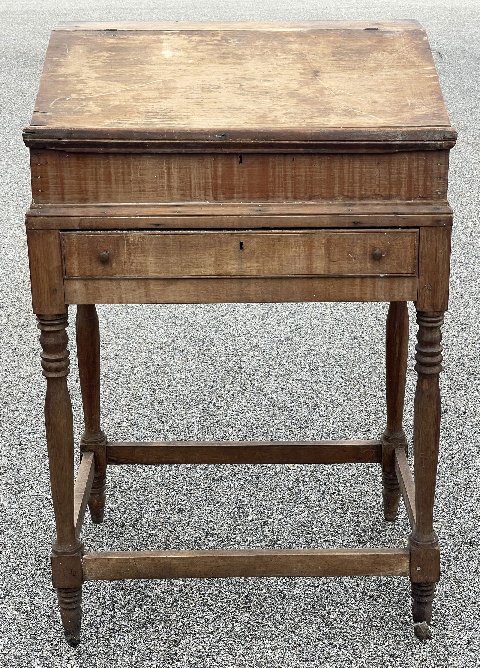 UNUSUAL EARLY 19THC RAILROAD CLERKS DESK ON FRAMER OLD SURFACE FROM ESSEX CT C.1810-1840 (1 of 6)