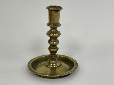 17TH C ROUND BASE HOUSES CANDLESTICK