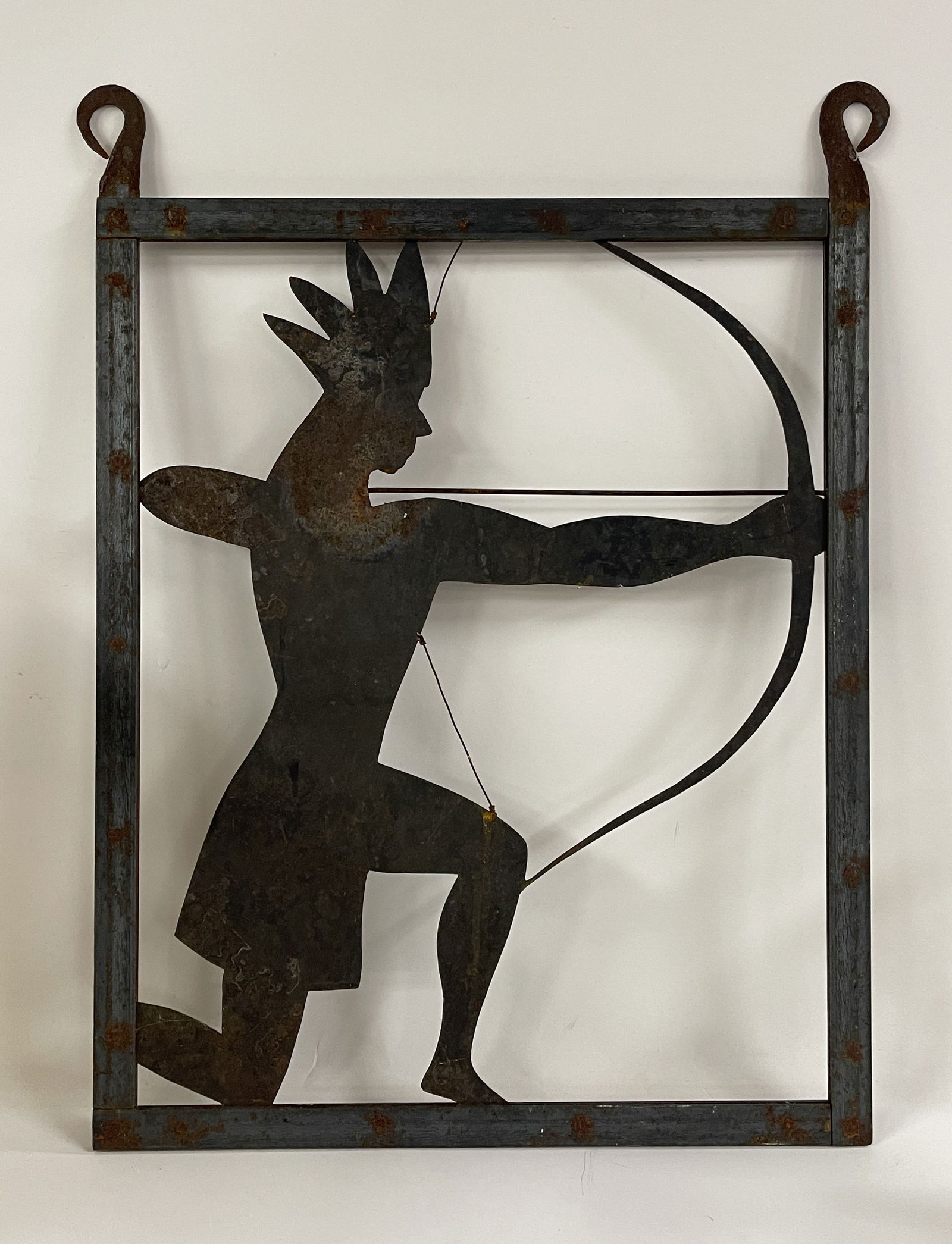 IRON AMERICAN INDIAN TRADE SIGN (1 of 2)