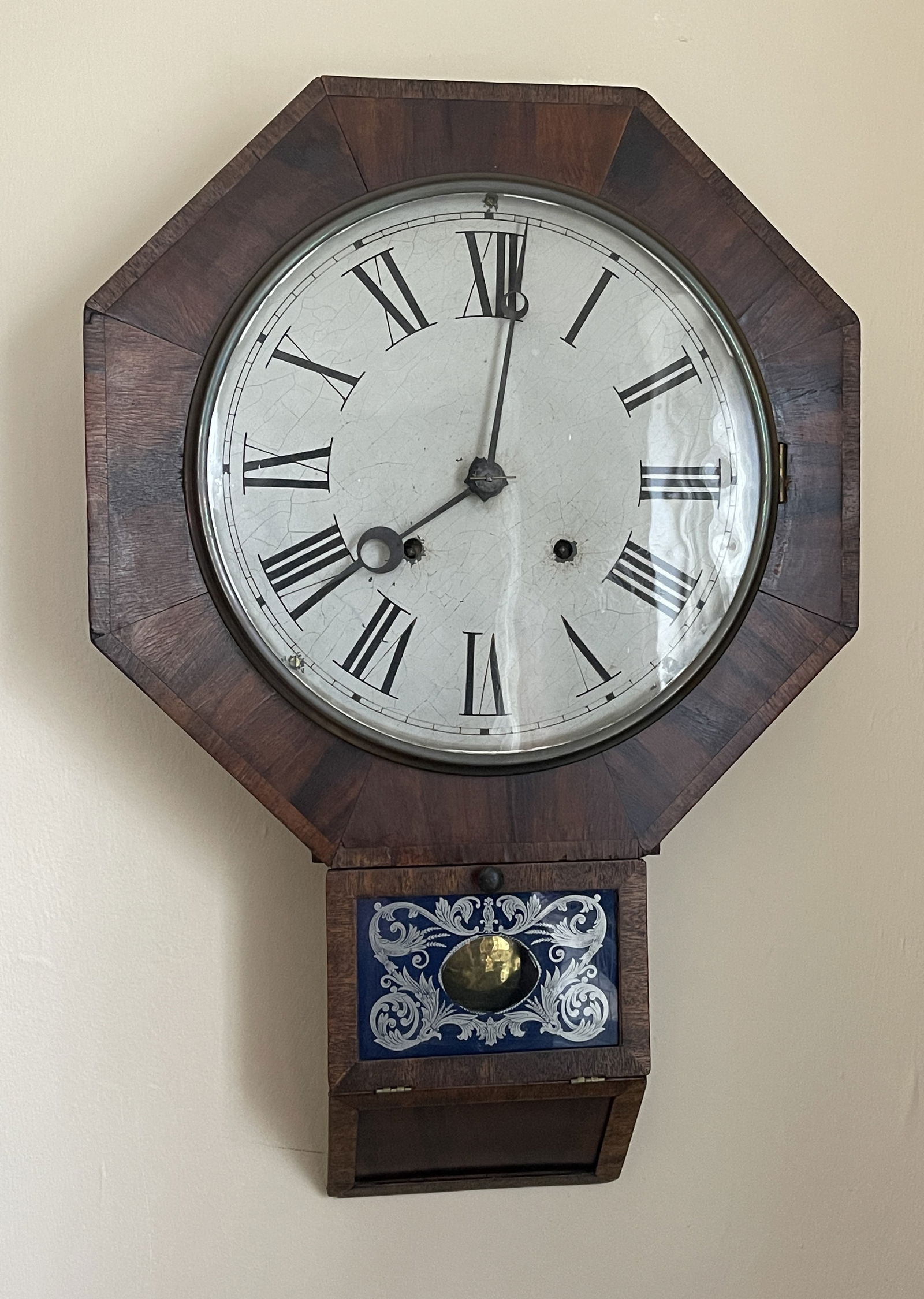 OCTAGONAL WALL CLOCK (1 of 1)