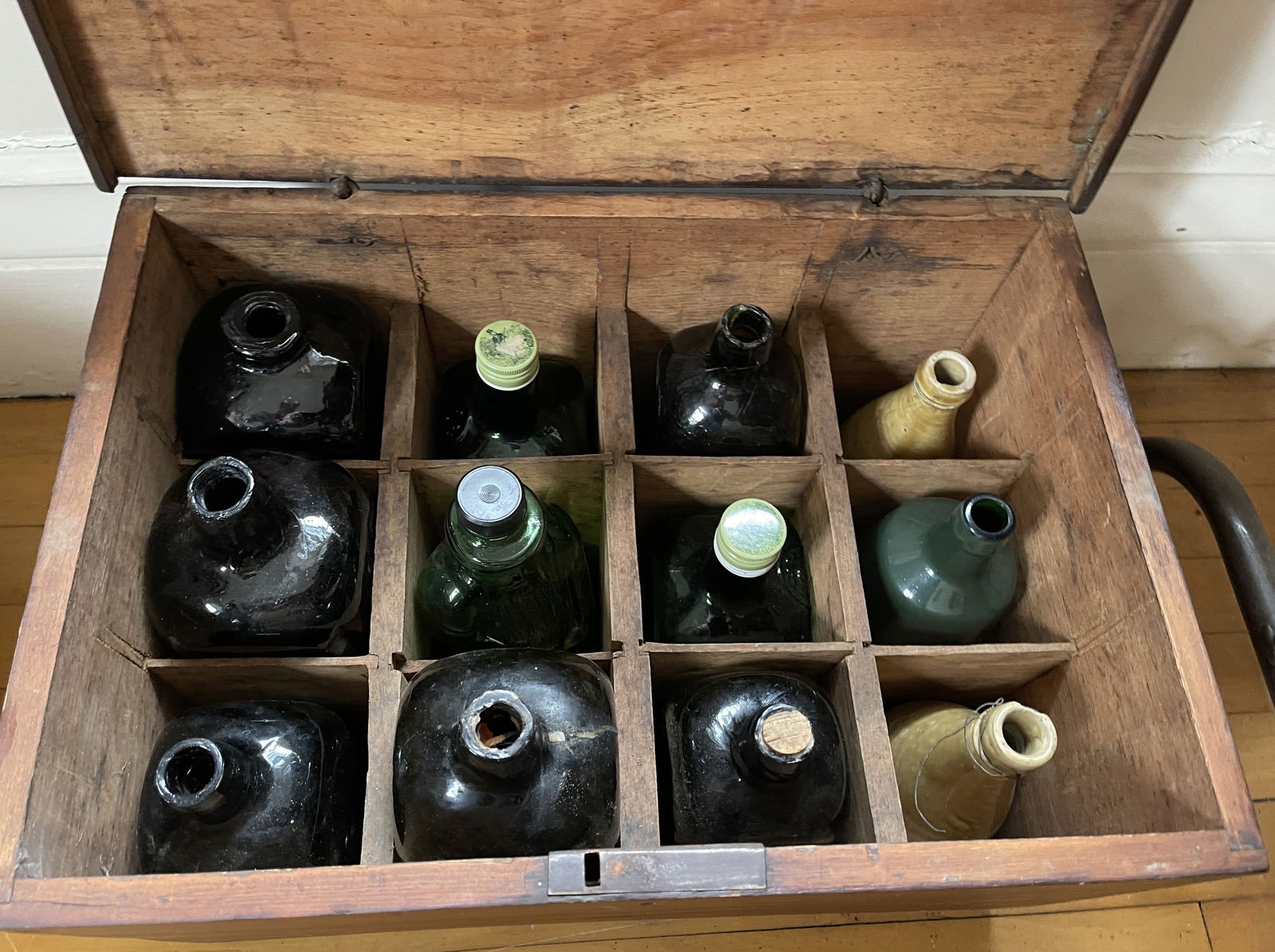 18TH C GIN BOX - 3