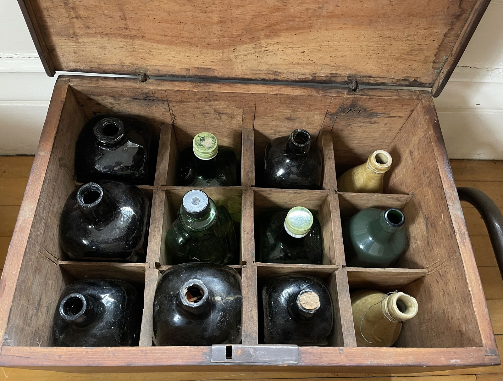 18TH C GIN BOX - 4