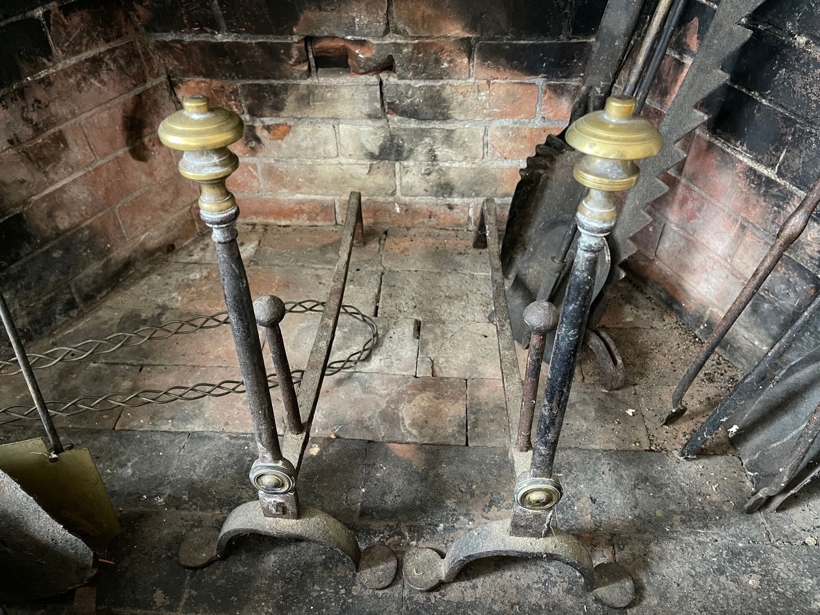 IRON ANDIRONS, TOOLS - 2