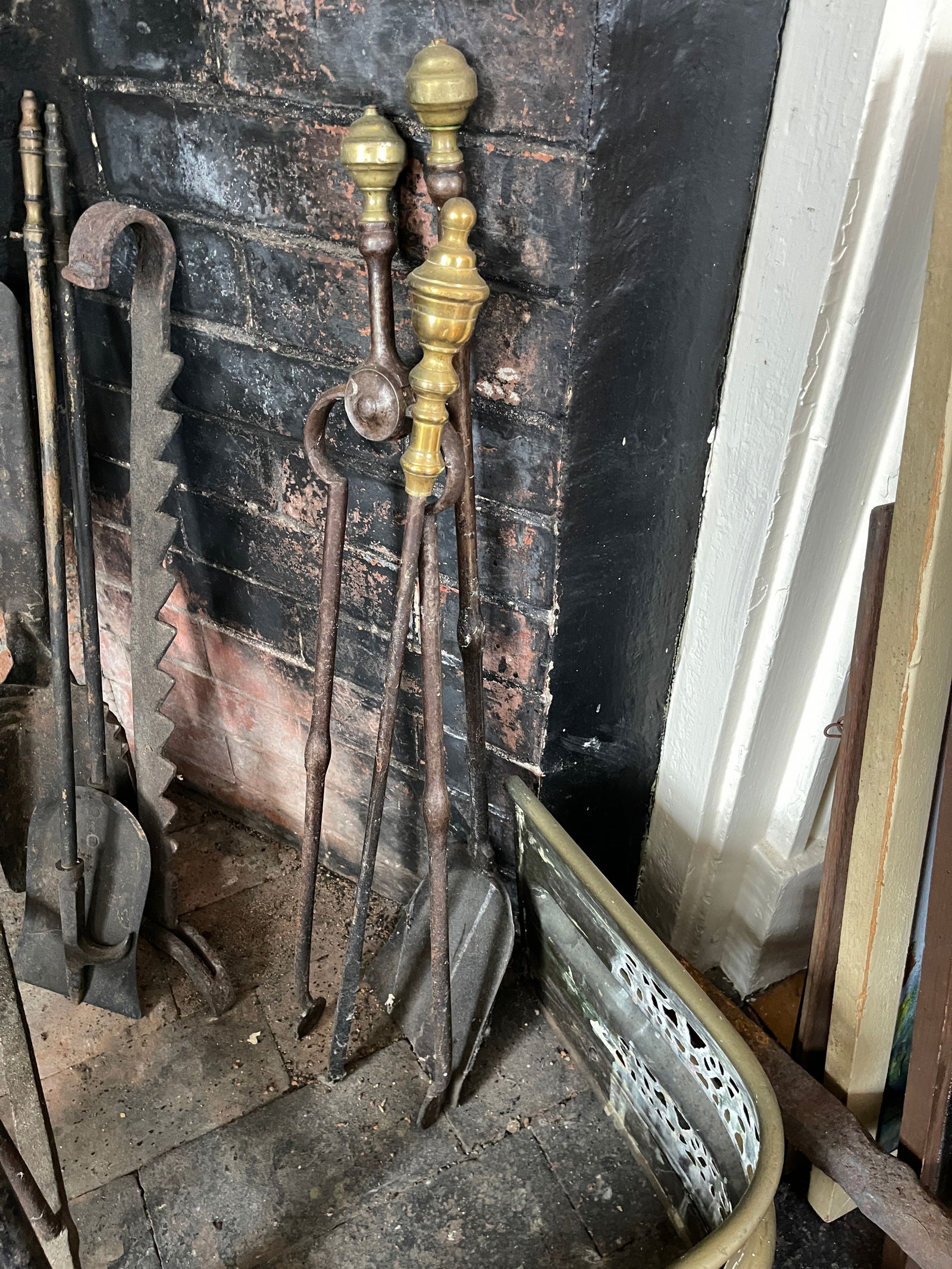 IRON ANDIRONS, TOOLS - 3