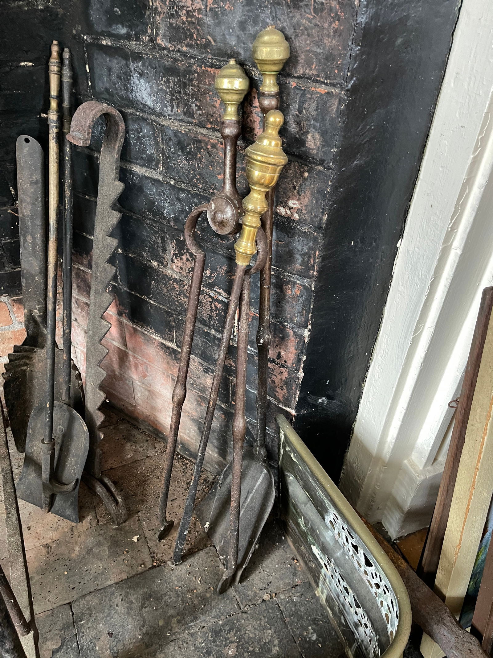 IRON ANDIRONS, TOOLS - 4