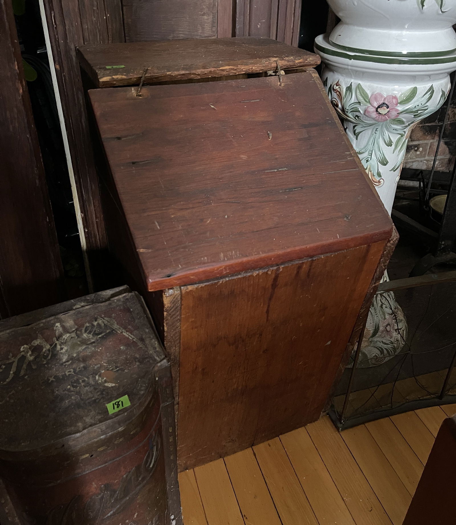 PINE FIREBOX SLANT LID (1 of 2)