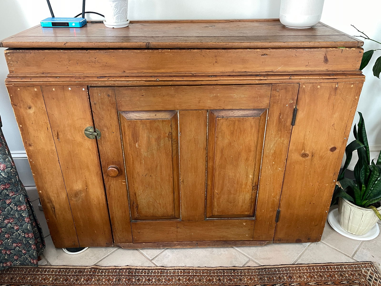 LIFT TOP DRY SINK (1 of 4)