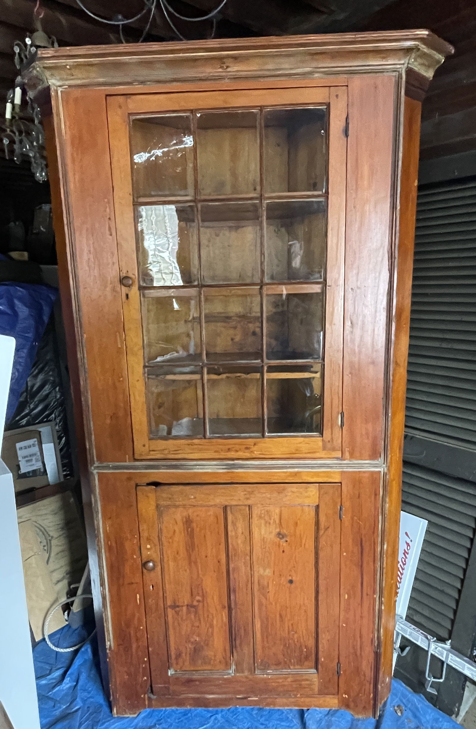 EARLY CORNER CUPBOARD - 2