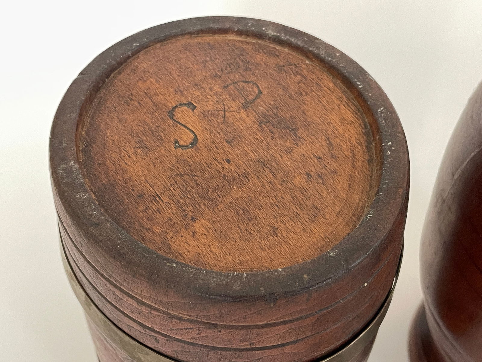 GROUPING OF TREENWARE - 4