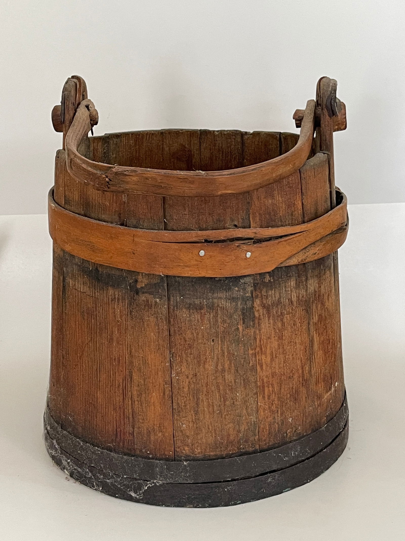 EARLY HANDLED BUCKET (1 of 3)