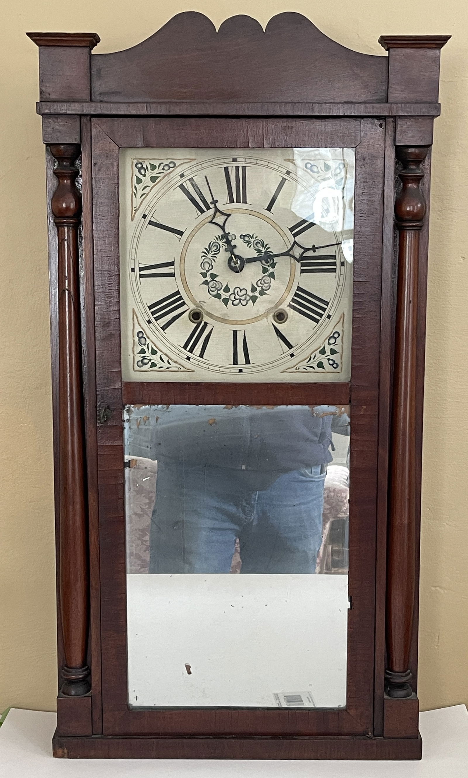 ANTIQUE REGULATOR CLOCK, DANIEL PRATT, READING, MA. 16 X 32 X 4.5: ANTIQUE REGULATOR CLOCK, DANIEL PRATT, READING, MA. 16 X 32 X 4.5
