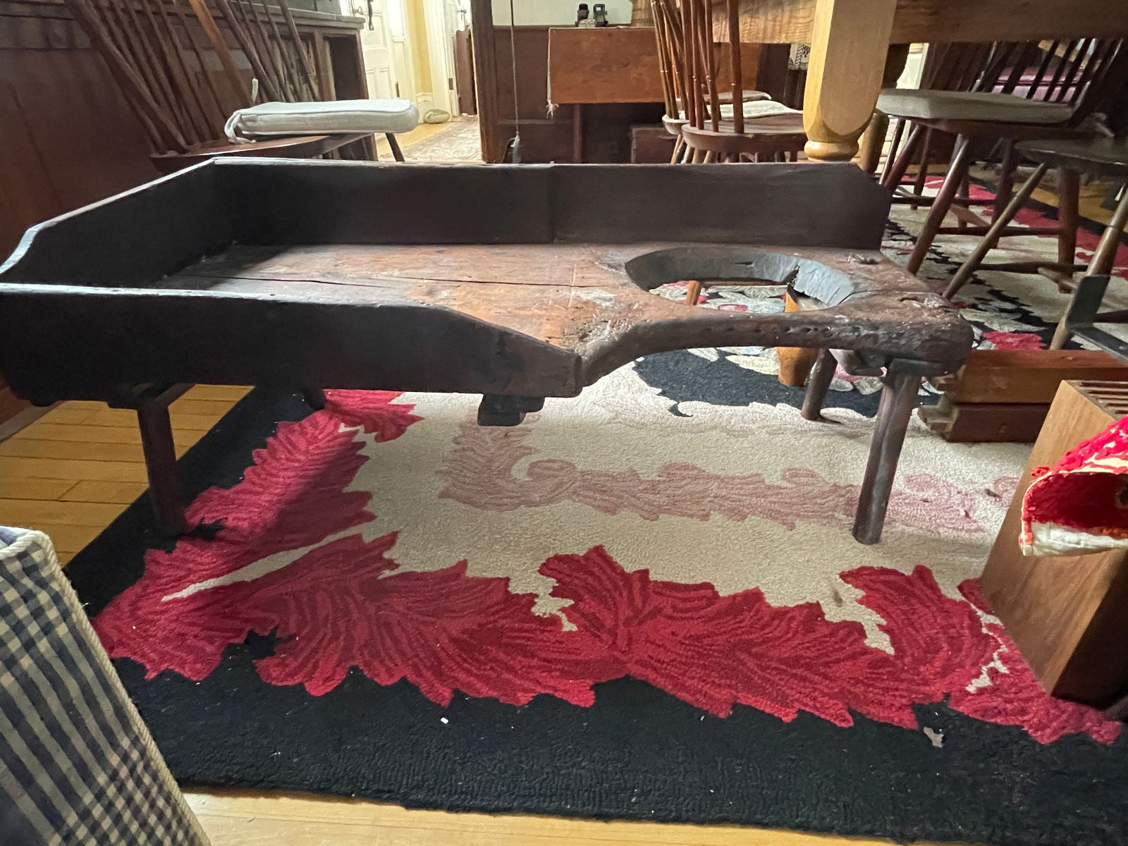 PRIMITIVE COBBLERS BENCH: PRIMITIVE COBBLERS BENCH