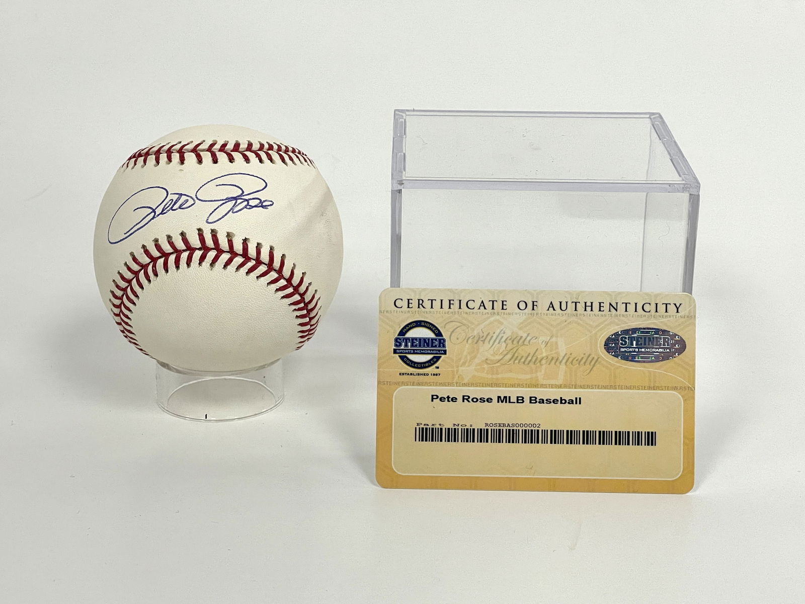 PETE ROSE SIGNED MLB BASEBALL WITH W/ AUTHENTIC CERTIFICATION (1 of 4)